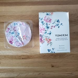 Yumi Kim Wireless Charging Pad